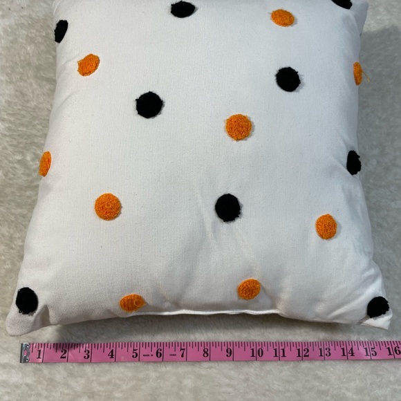 Halloween Decor 16 Inch Pillow - Picture 2 of 4